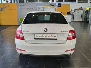 2016 Skoda Octavia III (A7), белый, 1200000 рублей, вид 5