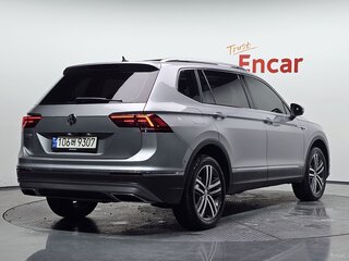 2024 Volkswagen Tiguan II Рестайлинг, белый, 2400000 рублей, вид 2