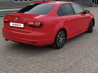 2015 Volkswagen Jetta VI Рестайлинг, красный, 1250000 рублей, вид 5