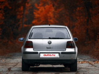 2001 Volkswagen Golf IV, серебристый, 300000 рублей, вид 3