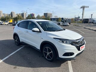 2021 Honda Vezel I Рестайлинг, белый, 2150000 рублей, вид 1