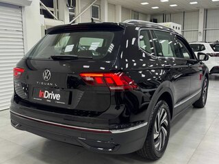 2026 Volkswagen Tiguan L II Рестайлинг (China Market), чёрный, 3749000 рублей, вид 4