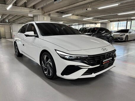 2026 Hyundai Avante VII Рестайлинг, белый, 2290000 рублей, вид 3
