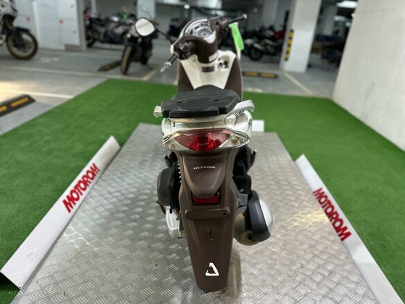 2013 Honda SH, белый, 215000 рублей - вид 5