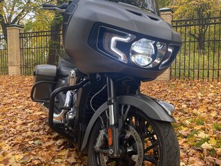 2023 Indian Challenger, серый, 2200000 рублей, вид 1