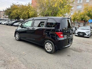 2010 Honda Freed I, чёрный, 1049000 рублей, вид 1