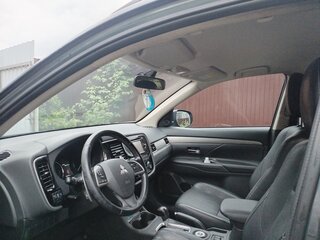 2013 Mitsubishi Outlander III, серый, 1370000 рублей, вид 5