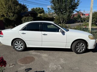 2002 Toyota Mark II IX (X110), белый, 800000 рублей, вид 3