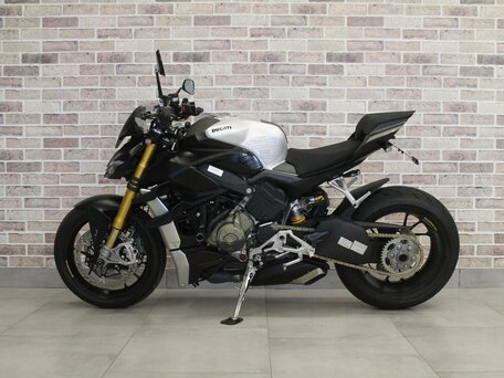 2021 Ducati Streetfighter V4, чёрный, 2085000 рублей, вид 1