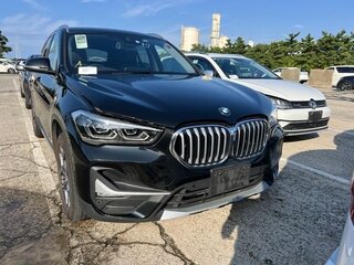 2021 BMW X1 18i sDrive II (F48) Рестайлинг, чёрный, 1780911 рублей, вид 1