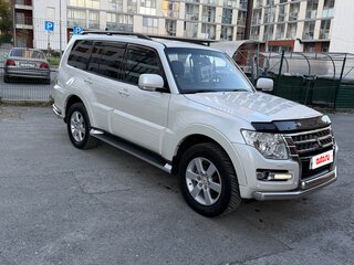2014 Mitsubishi Pajero IV Рестайлинг 2, белый, 3100000 рублей, вид 2