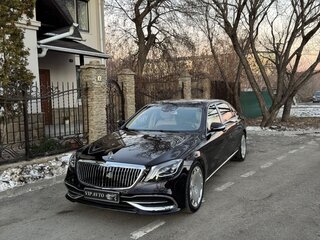 2015 Mercedes-Benz Maybach S-Класс 500 I (X222), красный, 3999999 рублей, вид 3