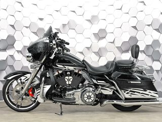 2014 Harley-Davidson Street Glide Special, чёрный, 1477000 рублей, вид 4