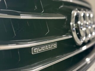 2018 Audi A6 IV (C7) Рестайлинг, чёрный, 3200000 рублей, вид 3