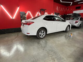 2014 Toyota Corolla XI (E160, E170, E180), белый, 1300000 рублей, вид 1