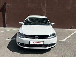 2013 Volkswagen Jetta VI, белый, 1250000 рублей, вид 2