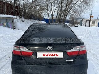 2017 Toyota Camry VII (XV50) Рестайлинг 2, чёрный, 2050000 рублей, вид 2