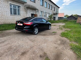 2011 Ford Focus III, чёрный, 600000 рублей, вид 3