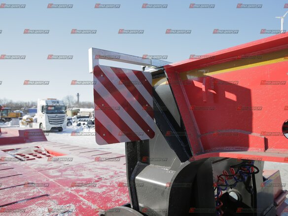2026 Amur LYR9601TDP, красный, 10800000 рублей - вид 17