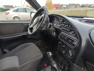 2015 Chevrolet Niva I Рестайлинг, серый, 540000 рублей, вид 5