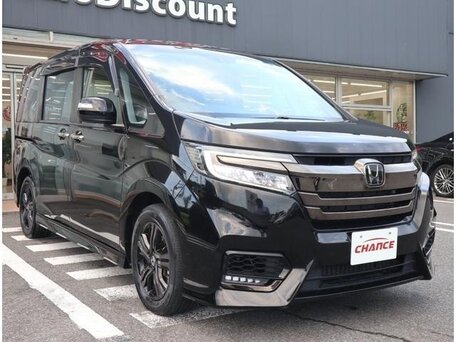 2021 Honda Stepwgn Spada V Рестайлинг, чёрный, 1790000 рублей, вид 1