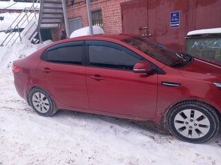 2012 Kia Rio 4-speed III, красный, 830000 рублей, вид 4