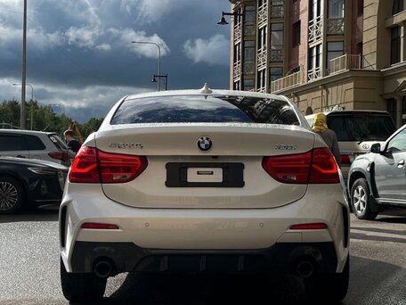 2022 BMW 1 серии 120i III (F52) Рестайлинг, белый, 1800000 рублей, вид 4