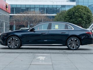 2025 Mercedes-Benz E-Класс 300 VI (W214, S214), серый, 9750000 рублей, вид 4