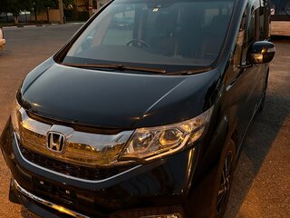 2015 Honda Stepwgn Spada V, чёрный, 1750000 рублей, вид 1