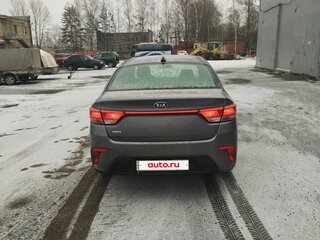 2017 Kia Rio IV, серый, 999999 рублей, вид 4