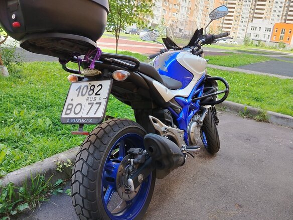 2012 Suzuki SFV 400 Gladius, синий, 360000 рублей