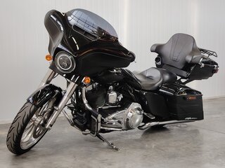 2015 Harley-Davidson Street Glide Special, чёрный, 1159000 рублей, вид 4