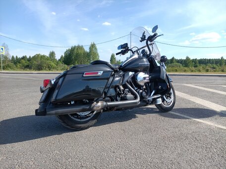 2014 Harley-Davidson Road King, чёрный, 1106000 рублей, вид 2