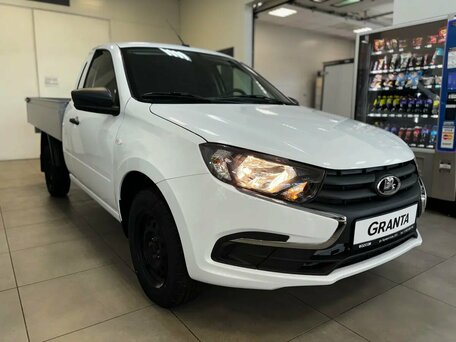2026 LADA (ВАЗ) Granta, белый, 1457100 рублей, вид 3