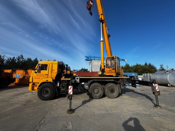 2017 КамАЗ 43118, 5000000 рублей - вид 4