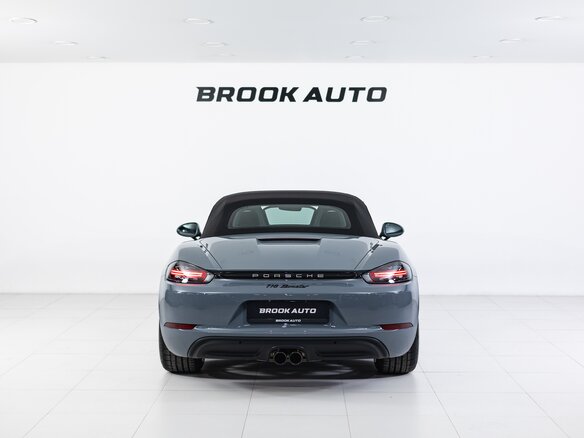 2025 Porsche Boxster IV 718 (982), серый, 12590000 рублей - вид 9
