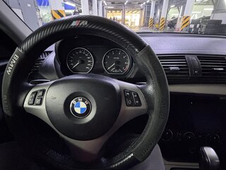 2009 BMW 1 серии 116i I (E81/E82/E87/E88) Рестайлинг, белый, 1000000 рублей, вид 5