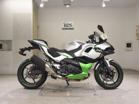 2025 Kawasaki ZX-7 Ninja, белый, 1050000 рублей, вид 1