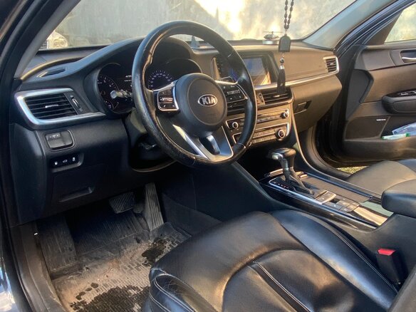 2019 Kia Optima IV Рестайлинг, серый, 1750000 рублей - вид 8