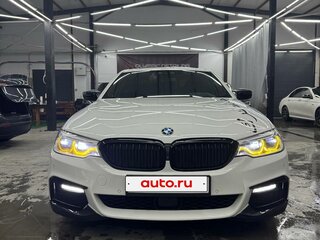 2017 BMW 5 серии 530i VII (G30/G31/G38), белый, 2850000 рублей, вид 2