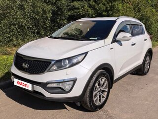 2015 Kia Sportage III Рестайлинг, белый, 1300000 рублей, вид 1