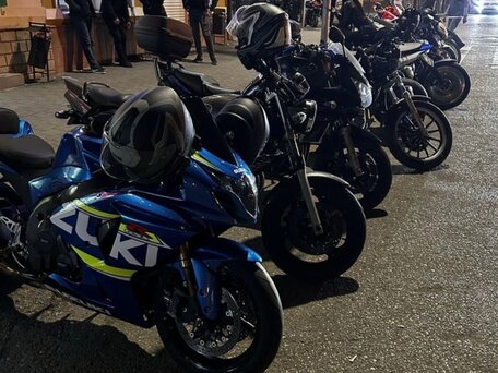 2010 Suzuki GSX-R 1000, синий, 900000 рублей, вид 1