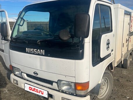 1996 Nissan Atlas, белый, 900000 рублей, вид 2