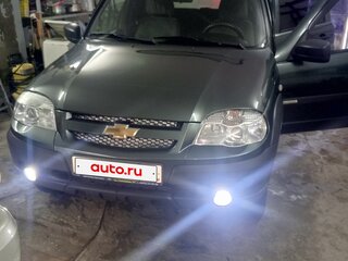 2016 Chevrolet Niva I Рестайлинг, серый, 720000 рублей, вид 2