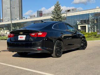 2017 Chevrolet Malibu IX, чёрный, 1200000 рублей, вид 4