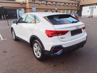 2023 Audi Q3 35 TFSI II (F3), белый, 3490000 рублей, вид 3