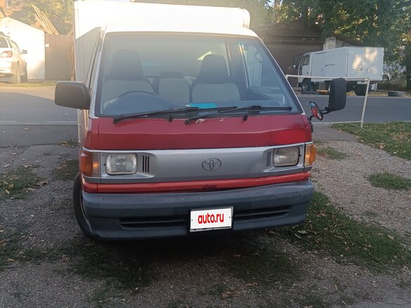 1997 Toyota LiteAce, красный, 430000 рублей - вид 4