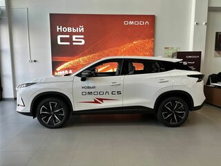 2026 Omoda C5 II, белый, 2377409 рублей, вид 4