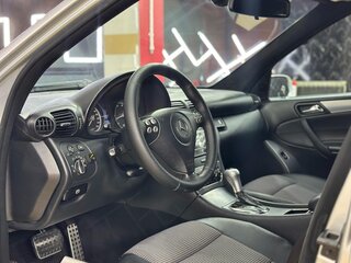 2005 Mercedes-Benz C-Класс 230 II (W203) Рестайлинг, серебристый, 1500000 рублей, вид 5