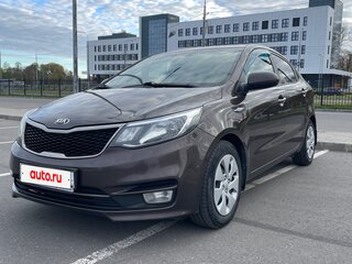 2016 Kia Rio III Рестайлинг, коричневый, 899000 рублей, вид 1